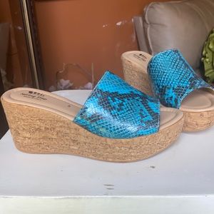 Mercury Turquoise Python sandal.